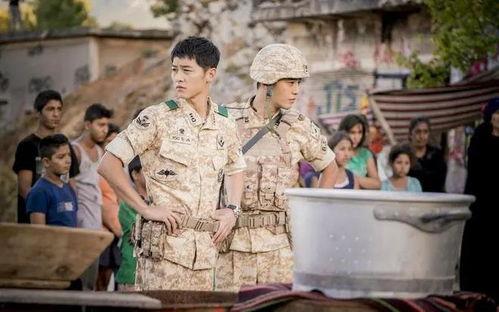 太阳的后裔剧照图片,军医与狙击手的甜蜜较量  第3张