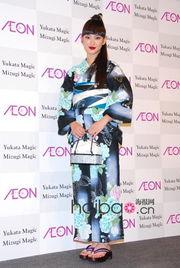 5月20日的明星,明星甜蜜互动，浪漫时刻大盘点”  第3张