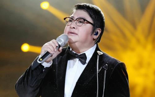 韩红早期照片  第2张